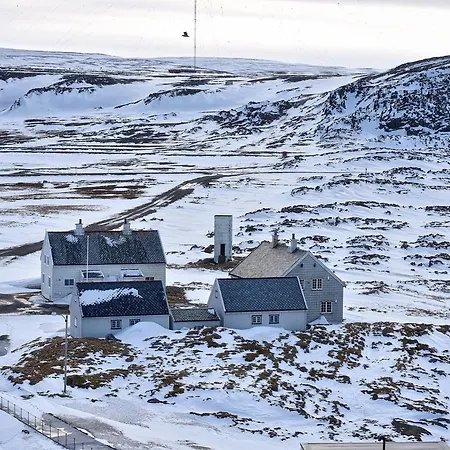 Kjolnes Fyr Bed & Breakfast Berlevåg