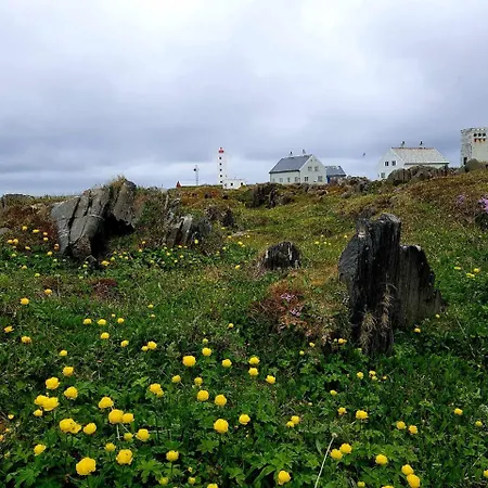 Kjolnes Fyr Bed & Breakfast Berlevåg